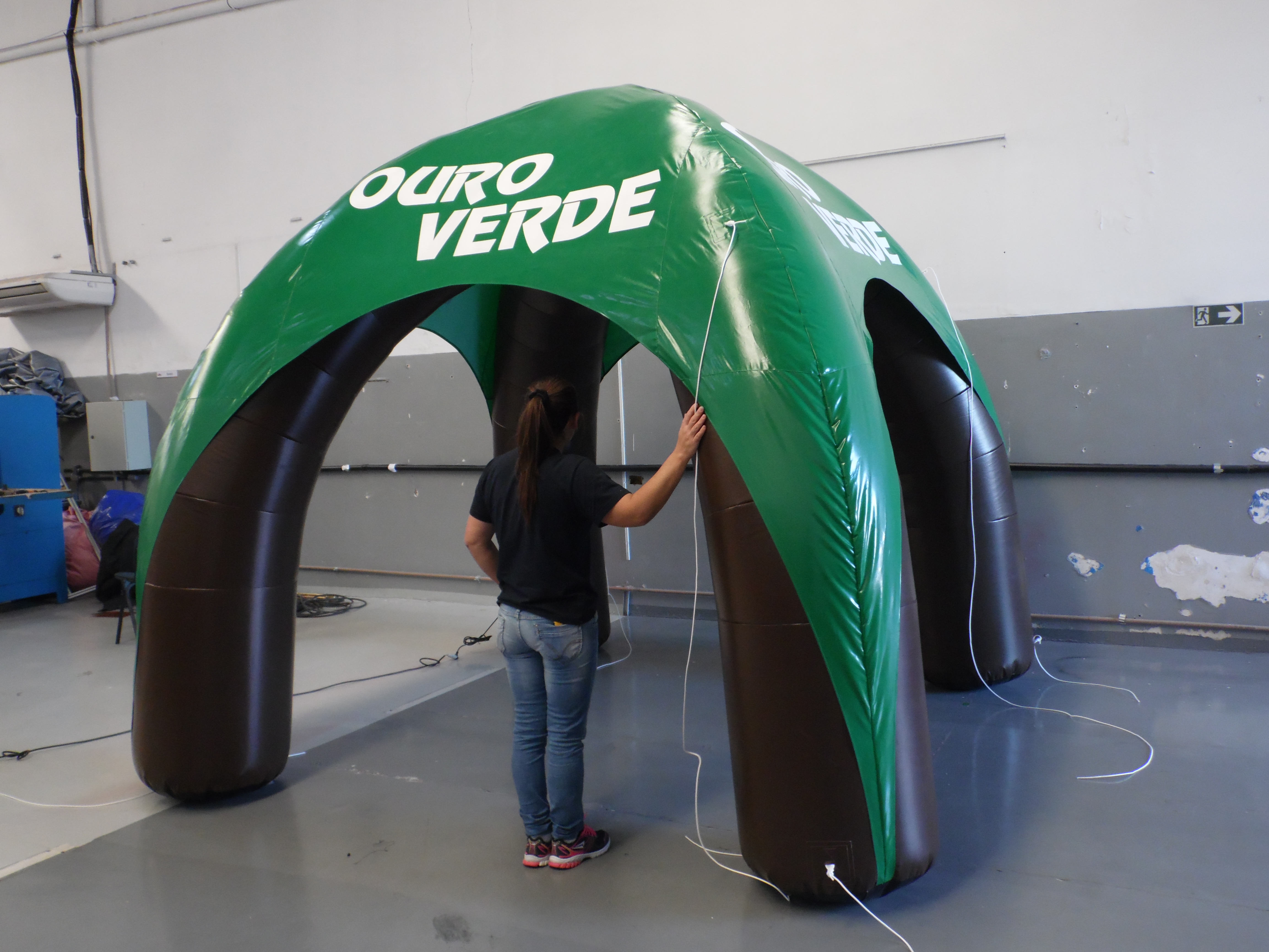 Tenda Inflável Personalizada 3x3m — foto 4