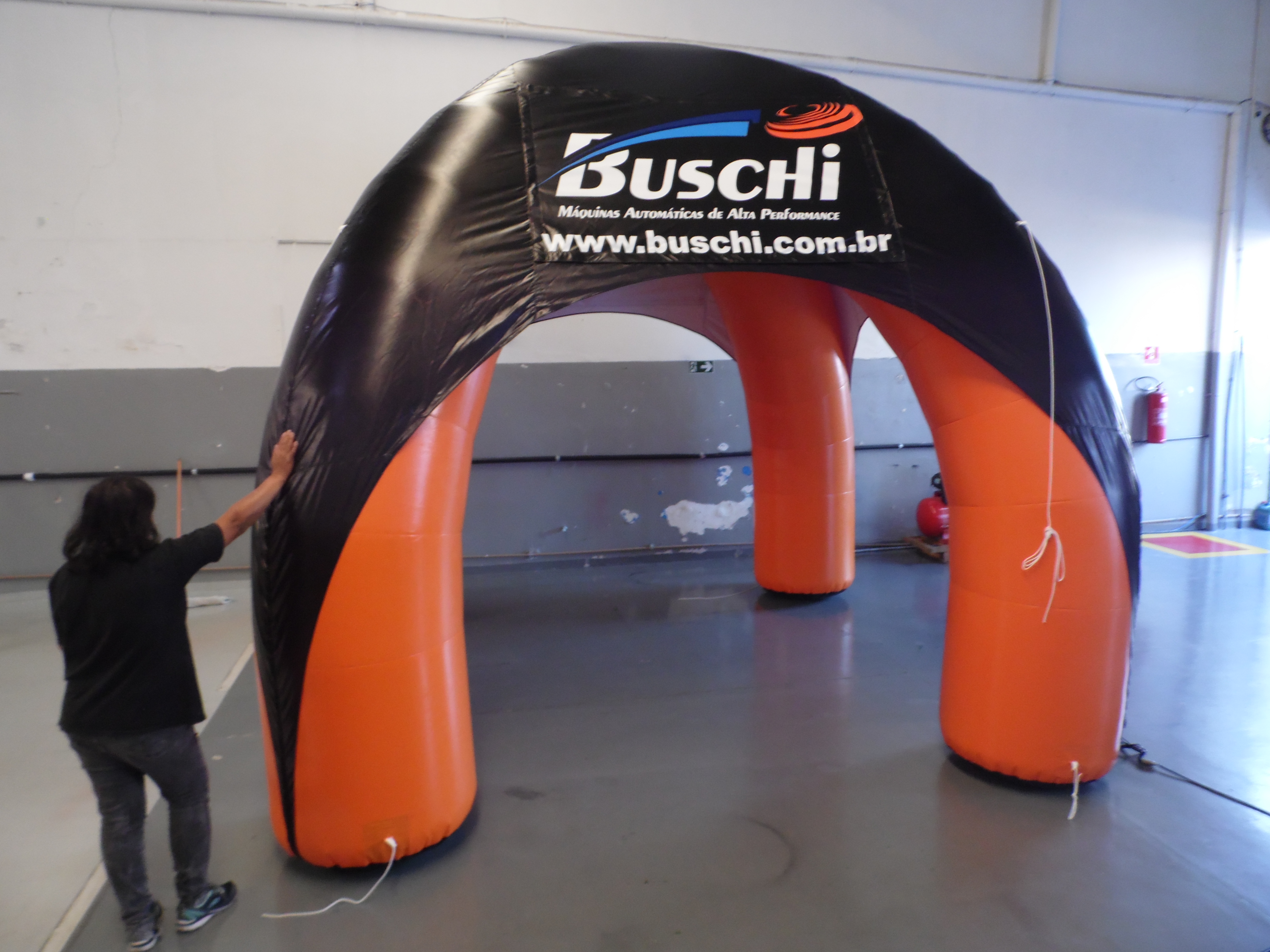 Tenda Inflável Personalizada 4X4M (foto 3)