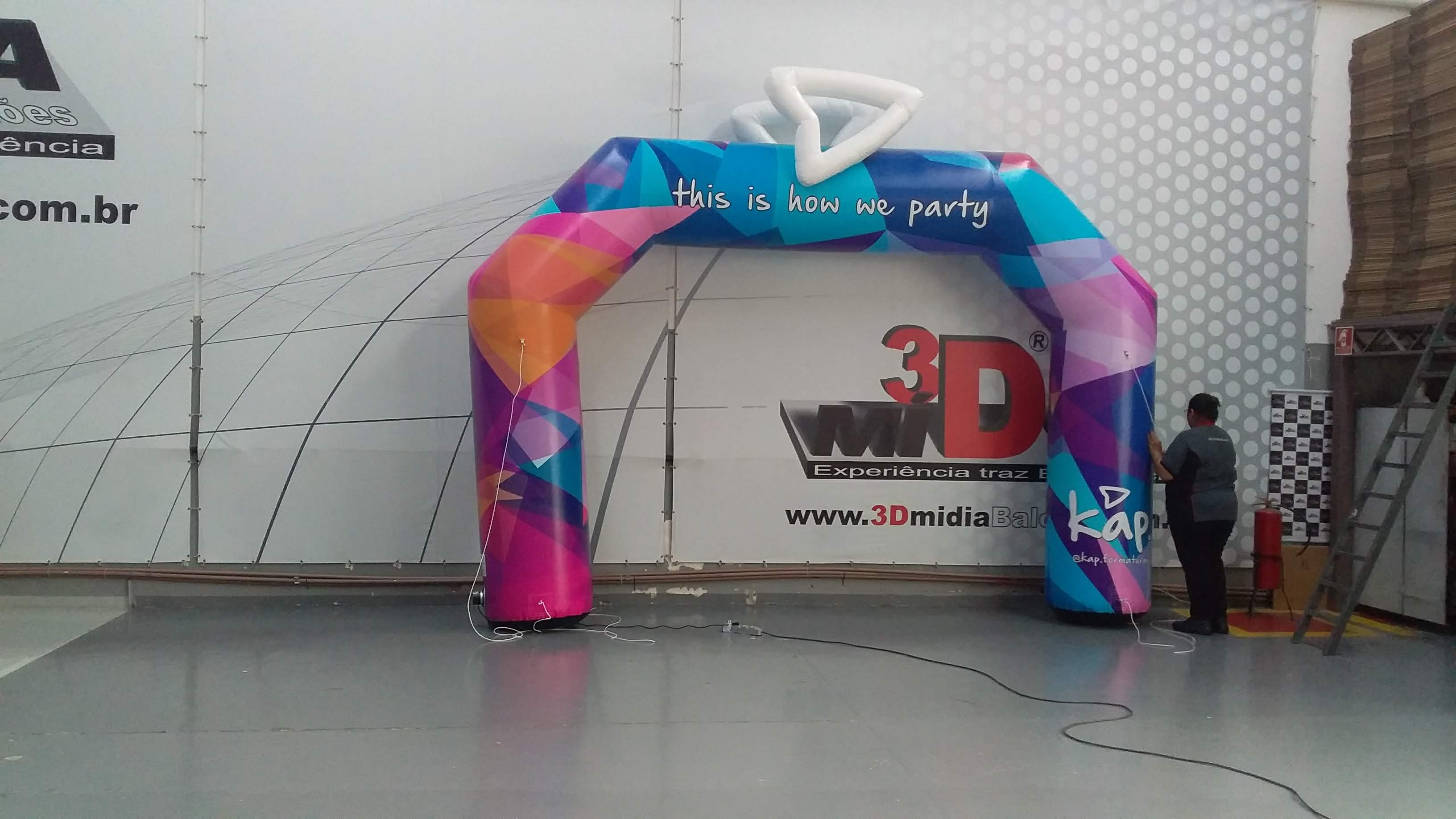 Portal inflável personalizado 3x4,5m — foto 2