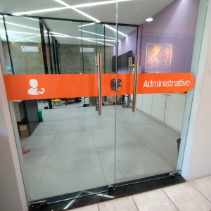 Adesivo Portas e vidros Adesivo leitoso 4x0 Com ou sem innstalação