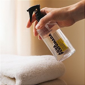 Água Perfumada para Roupas Fruit 250mL