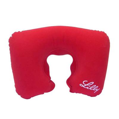 Almofada confeccionada em inflável flocado, acabamento em solda e impressão em silk-screen.
