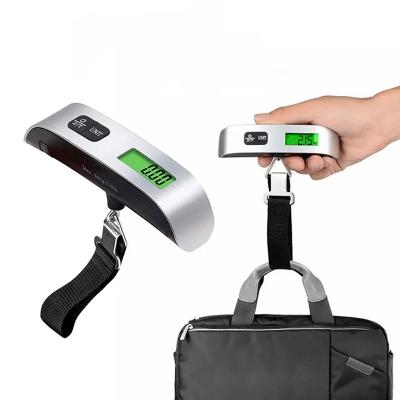 Balança portátil de bagagem é um acessório indispensável para quem viaja com frequência. Com capa...
