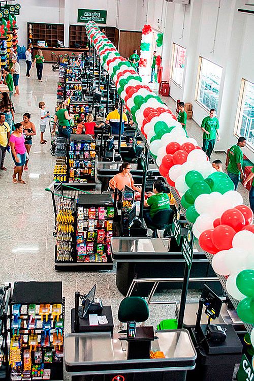Balcão caixa de supermercado — foto 4
