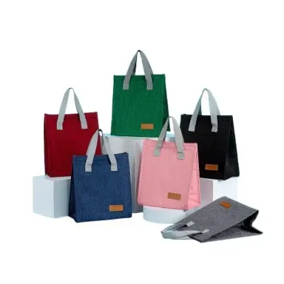 Bolsa Termica 6l em Oxford Com Placa Para Personalizacao