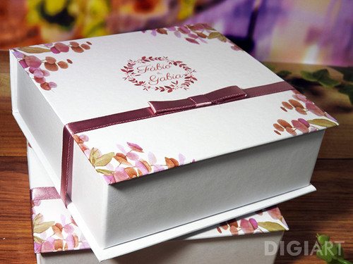 Caixa cartonada para padrinhos de casamento - floral rosé