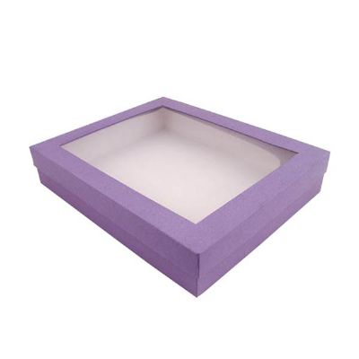 Caixa com tampa e fundo com visor