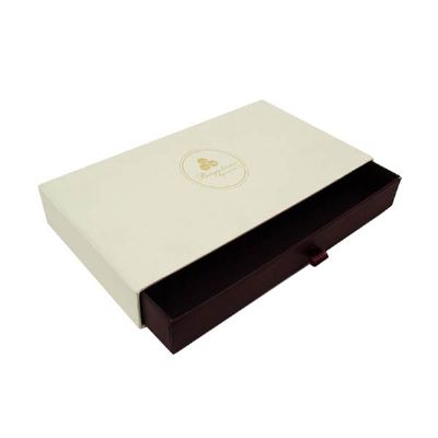 Caixa gaveta para doces