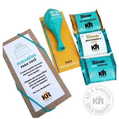 Caixa personalizada com 3 mini chocolates Talento