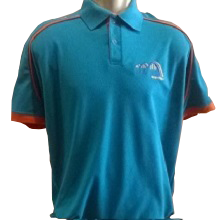 Camisa polo masculina com detalhe personalizada para empresa