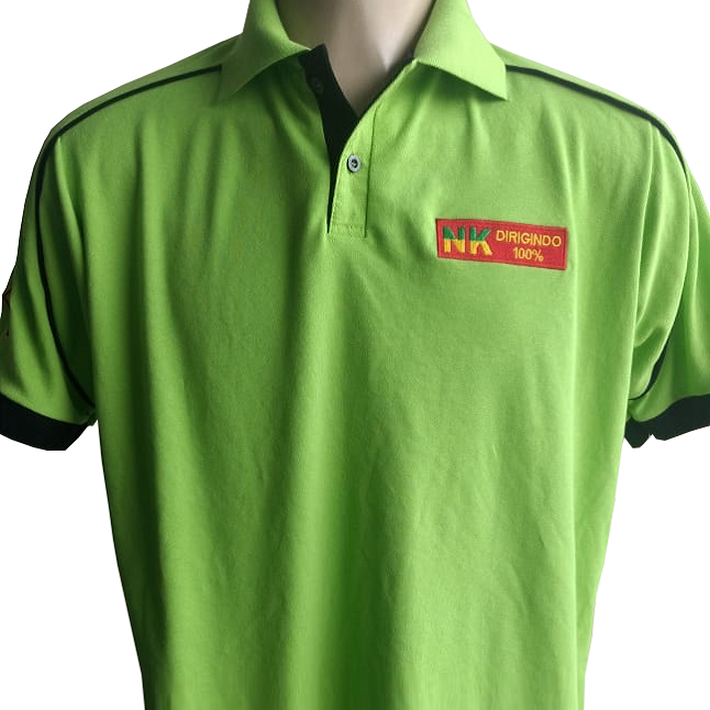 Camisa polo verde bordada