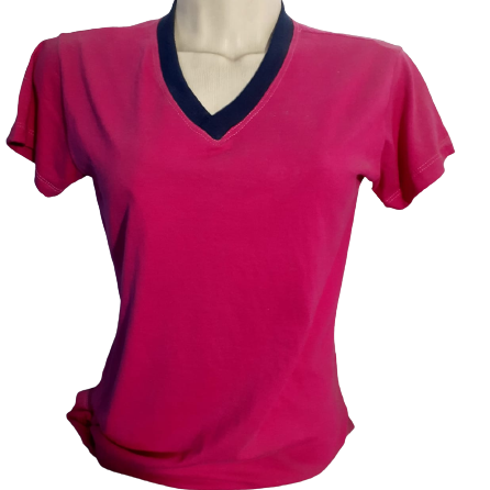 Camiseta baby look gola V rosa