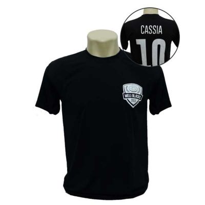 Camiseta com nome e número nas costas