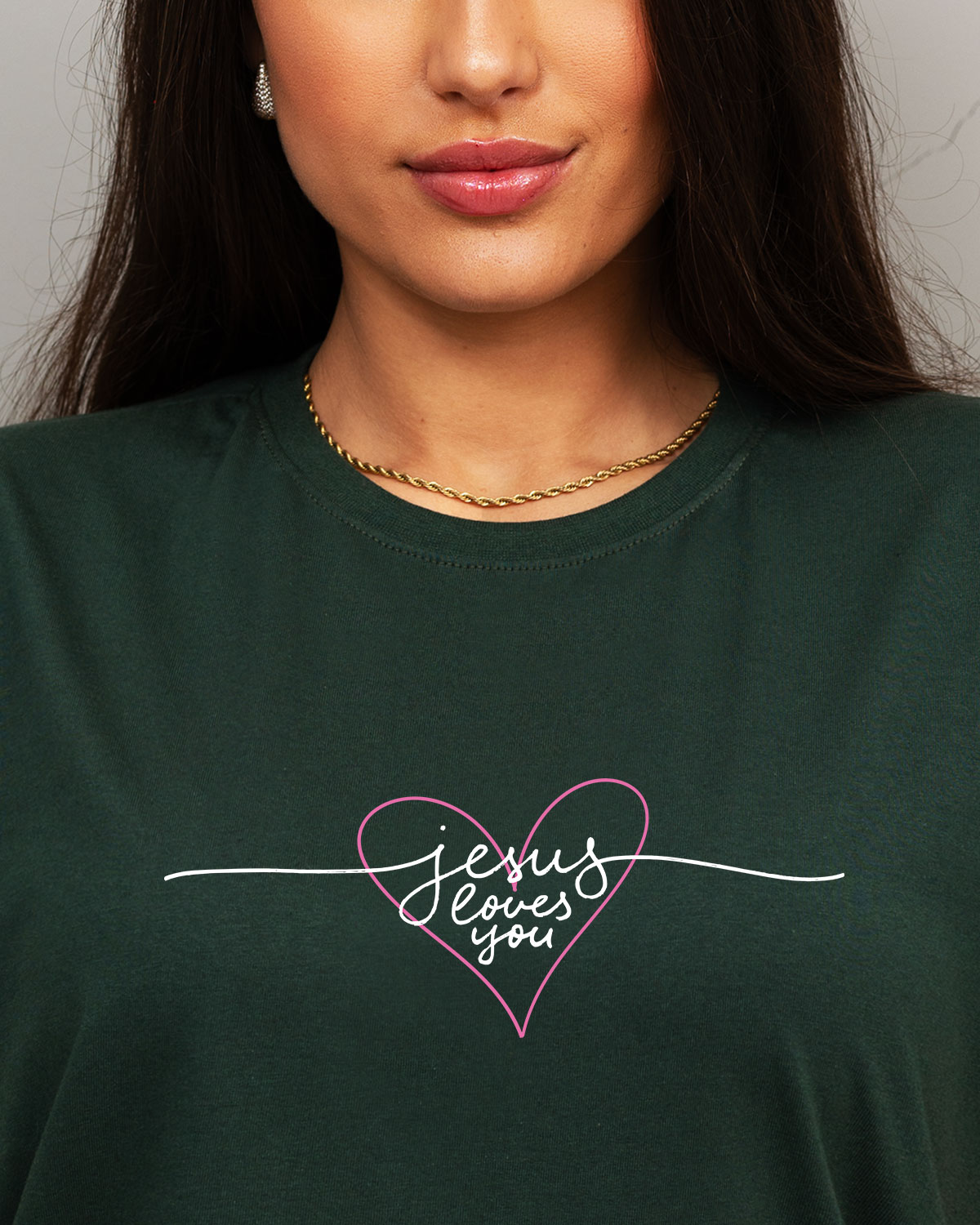 Camiseta Feminina Jesus Loves You
