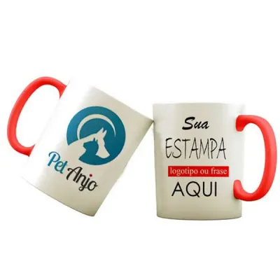 Caneca de cerâmica vermelha