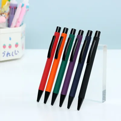 Caneta Personalizada Metal com Grip e Carga