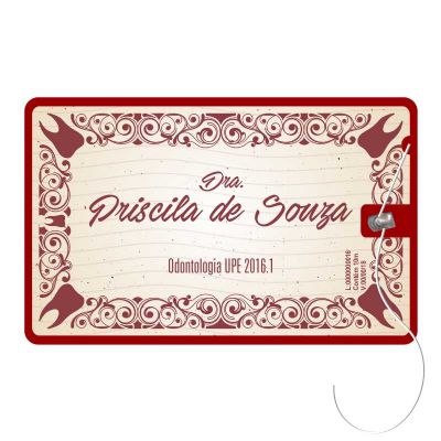 Cartão de Formatura com Fio Dental na cor vermelho