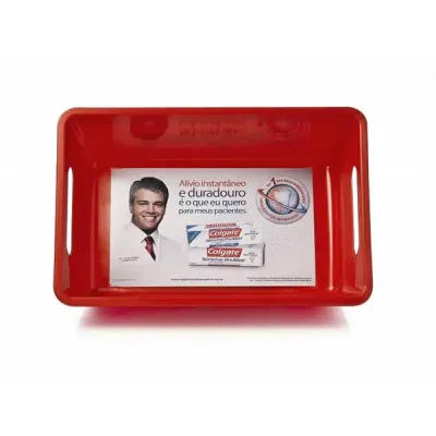 Cesto para farmácia vermelho