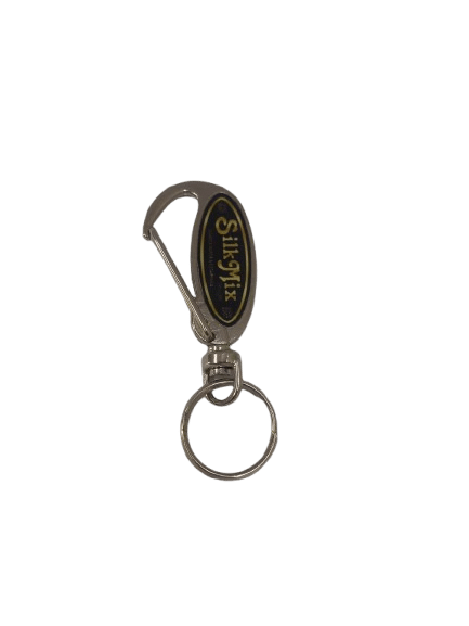 Chaveiro de metal com mosquetão