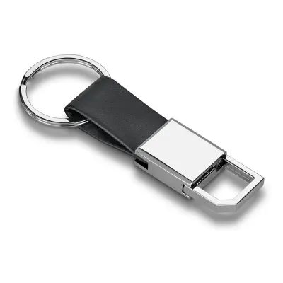 Chaveiro de Sintetico Com Detalhe de Metal