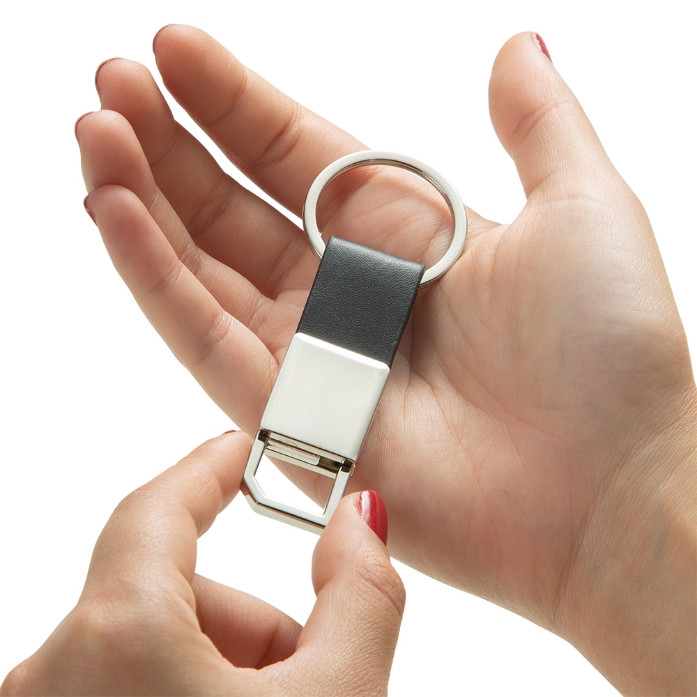 Chaveiro Metal com Couro Personalizado — foto 5