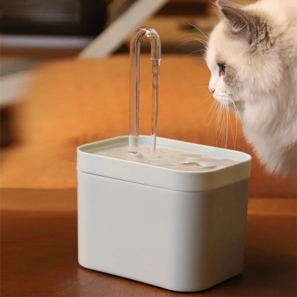 Dispenser Automático de Água para Pets Ultra Silencioso com Filtro Inteligente de 1,5L e Prevenção de Queimaduras
