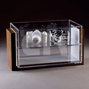 Display em MDF e acrílico cristal personalizado