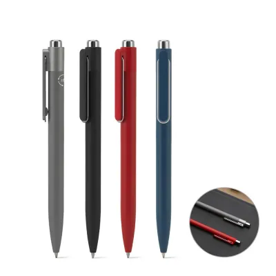 Disponível em diferentes cores para combinar com a identidade da sua marca.