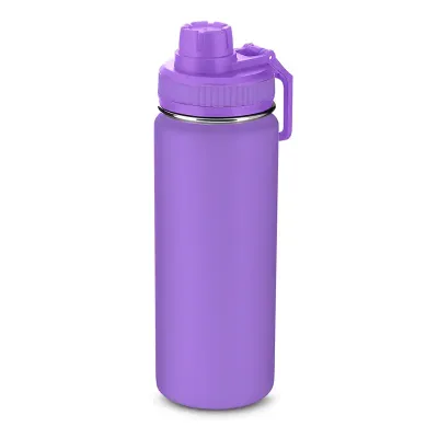 Garrafa em aço inox roxa com capacidade de até 780 ml