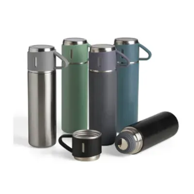 Garrafa térmica 450ml em inox com tampa que pode ser utilizada como caneca