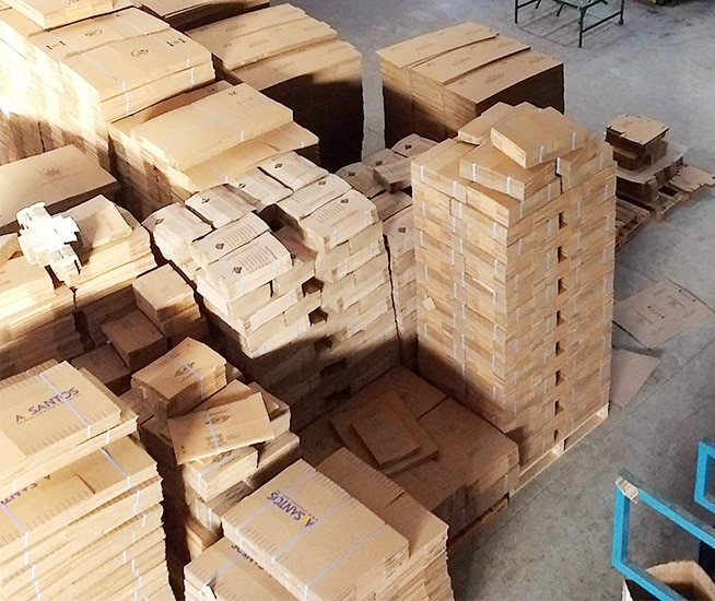 Influência da umidade nas caixas de papelão ondulado