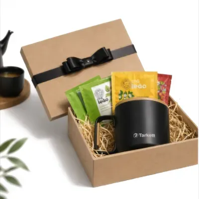 Kit chá composto por 1 copo térmico e sachês de chá