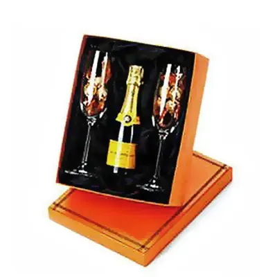 Kit Champagne Veuve Cliquot Com Bombons