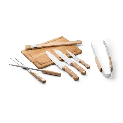 Kit churrasco em estojo com tábua em bambu
