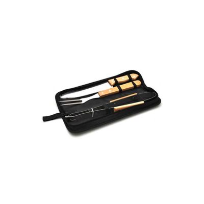Kit Churrasco Personalizado Com 3 Pecas Conjunto e Composto Por Estojo 1 Faca Com Cabo de Madeira