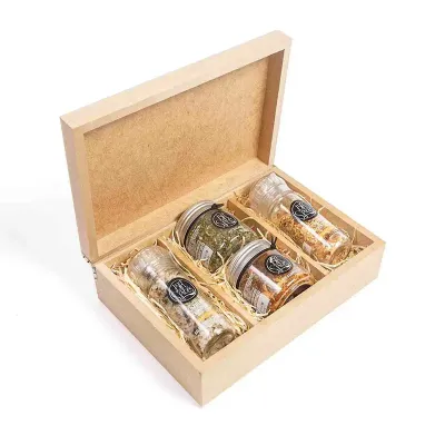 Kit Com 2 Temperos Especiais e 2 Moedores