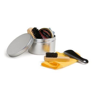 Kit de Limpeza de Sapatos Com 6 Pecas 1 Cera Para Sapatos na Cor Preta 1 Flanela Amarela 2 Escova