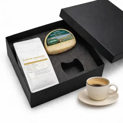 Kit em Caixa de Papel Com Sache de Cafe Especial