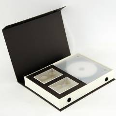 Caixa com Kit de Entrega Cantonada Personalizada — foto 3