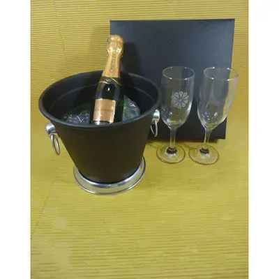 Kit espumante Chandon 187ml e balde de alumínio