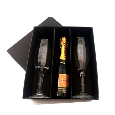 Kit Espumante Chandon Com Duas Tacas