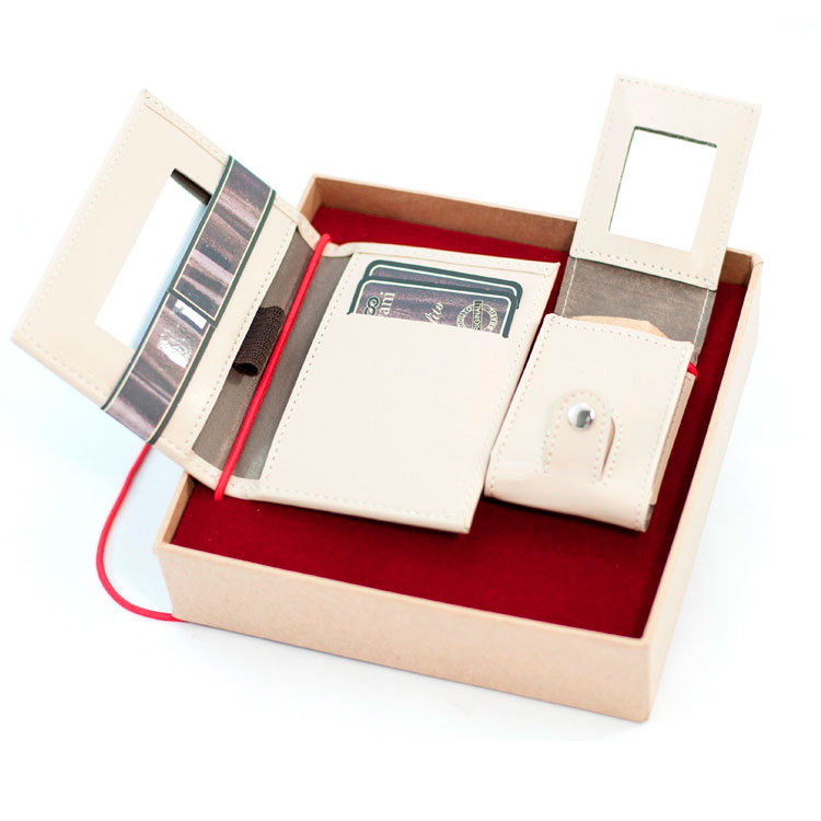 Kit Feminino Porta Cartoes Com Espelho