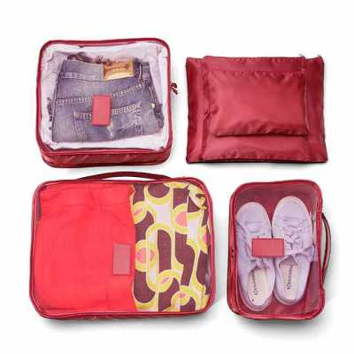 Kit necessaire com 6 peças confeccionadas em nylon