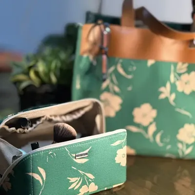 Kit Necessaire e Sacola em Lona