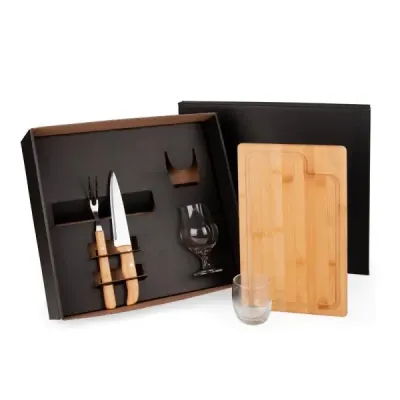Kit Personalizado Para Churrasco Cerveja Whisky