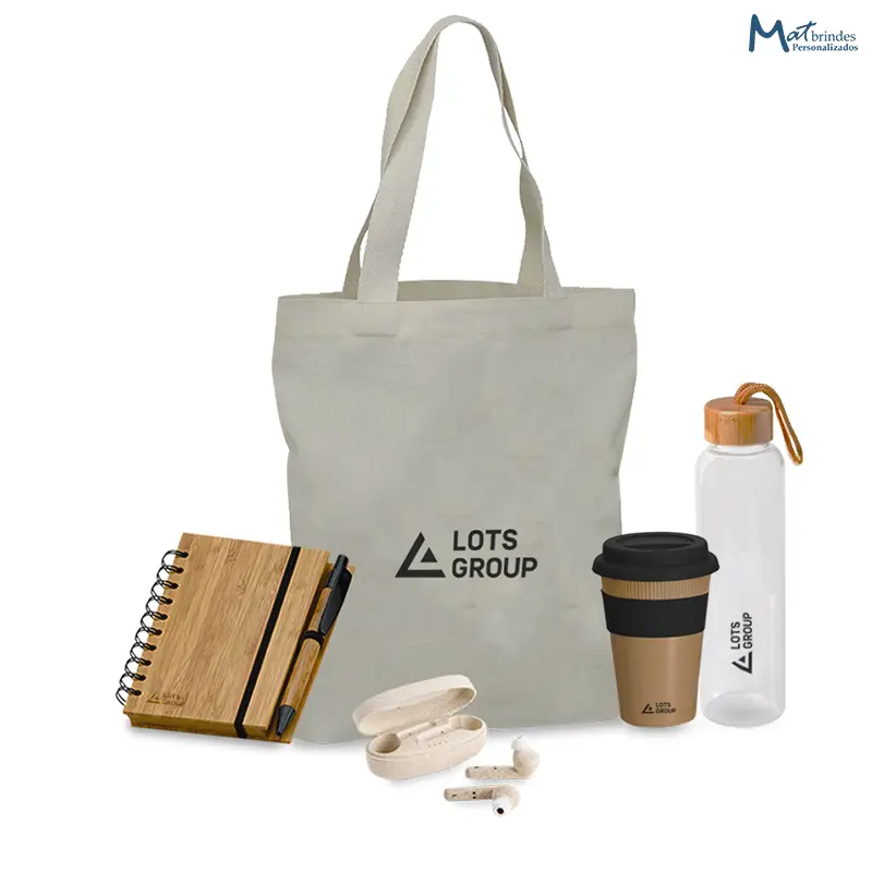 Kit Sustentável Personalizado em Bambu