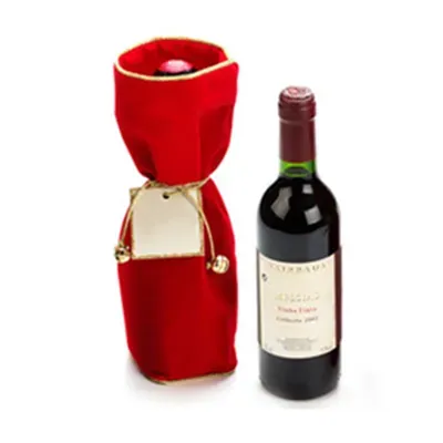 Kit Vinho Dentro de um Saco Com Laco