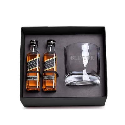 Kit Whisky Copo e Mini Johnnie Walker