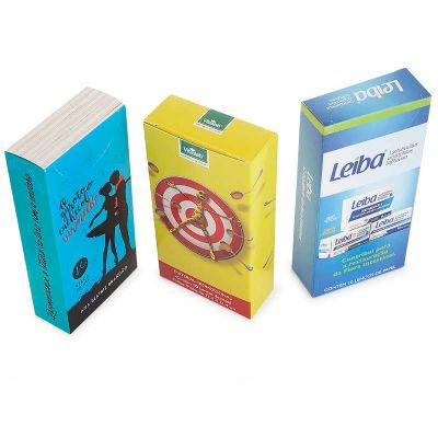 Lenço de bolso em caixinha, com 10 lenços de papel.