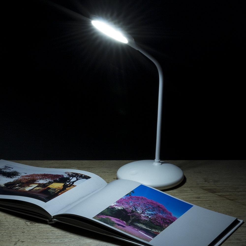 Luminária de Mesa 12 Leds Flexível Personalizada — foto 3